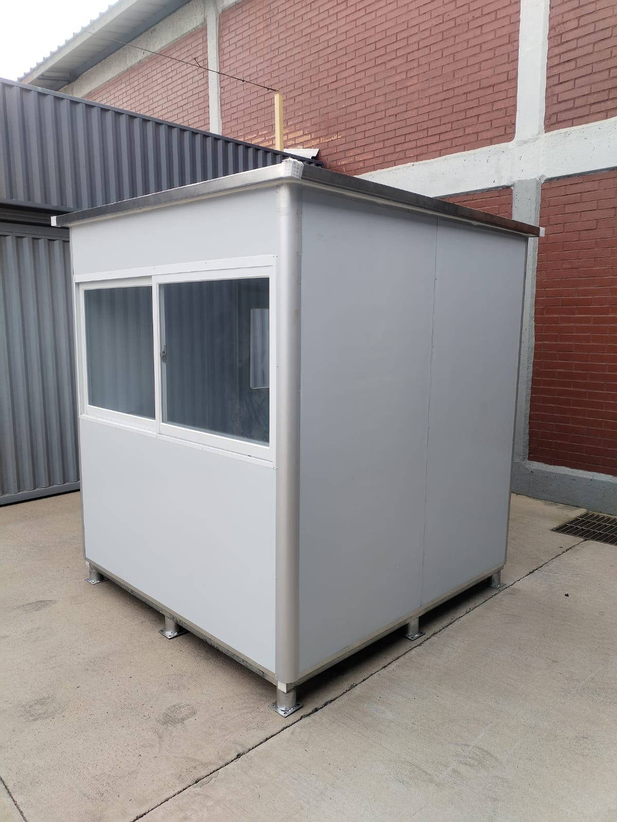 CASETA TIPO OFICINA KZ-OF2 (215 X 215)